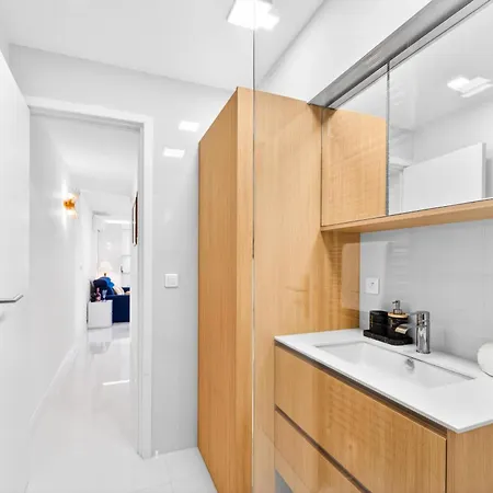 Apartament Aux Portes De Monaco - Vue Et Terrasse - Gc *